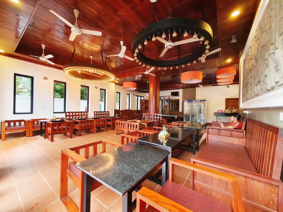 Darling Pub Hostel Siem Reap Exterior photo
