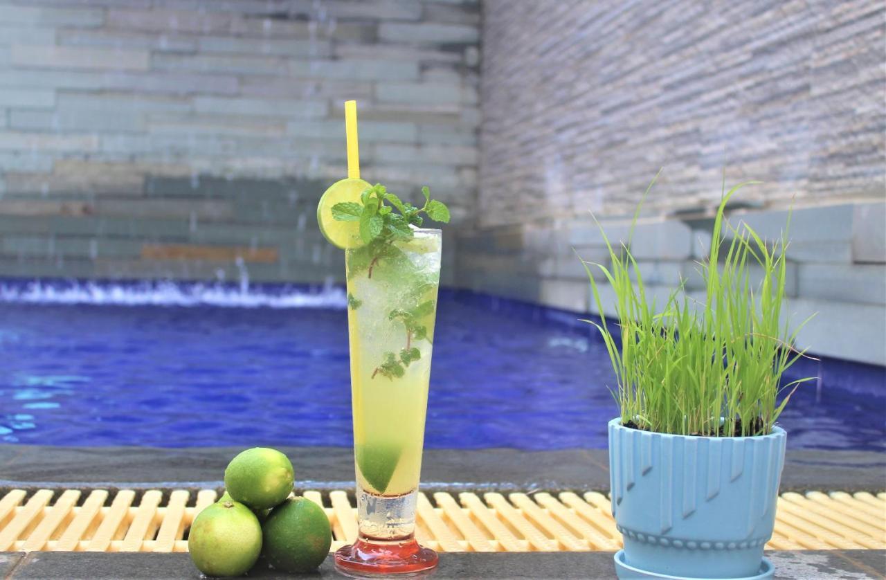 Darling Pub Hostel Siem Reap Exterior photo